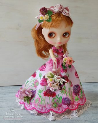 Blythe ブライス Camomo Design Works 代表 デザイナー Camomo 花桃 ロゴ Web 印刷物全般 イラスト Oem オリジナル商品 デザイン企画製作 ドールカスタム 服製作